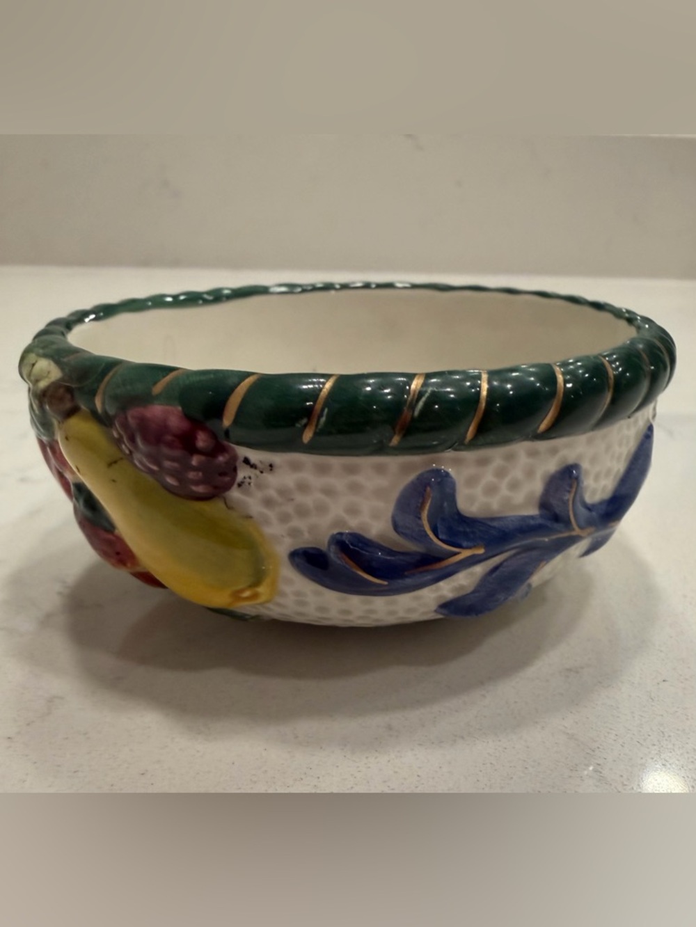 Vintage Fritz and Floyd majolica style florentine ceramic style small bowl.